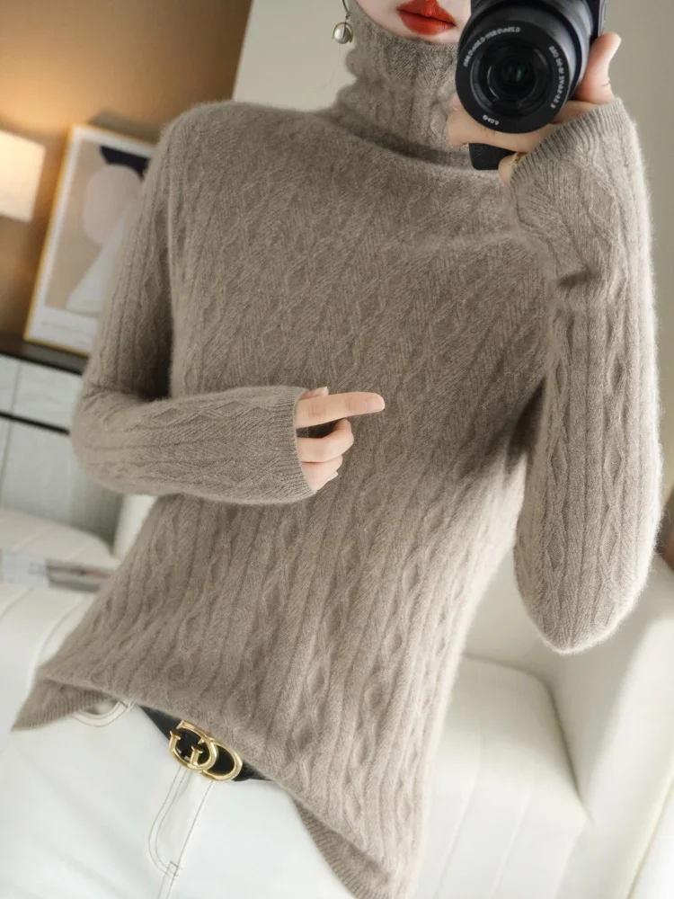 Рисунок 5 - Осенне-зимний женский базовый пуловер