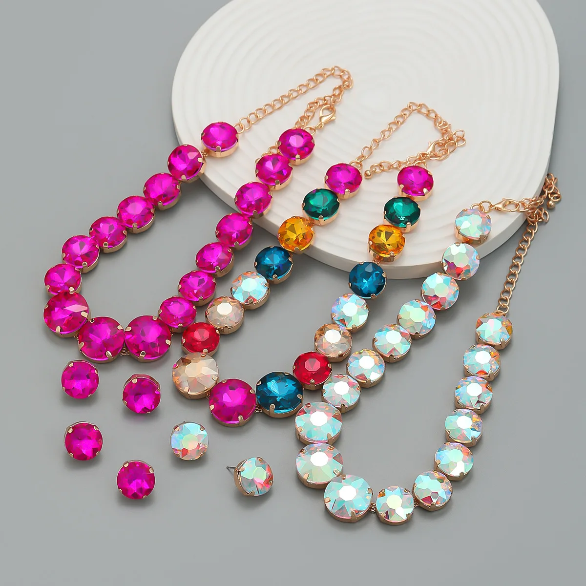 

2023 Fashion Colorful Shiny Crystal Rhinestone Choker Necklace Earrings Set for Women Bridal Luxury Wedding Party Jewelry