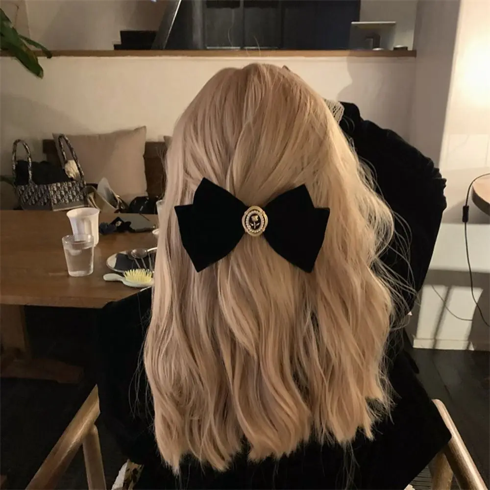 

Pearl Black Velvet Bow Hair Clip Elegant Hairpin Hair Crab Clip Bowknot Spring Clip Cloth Korean Style Rose Hair Claw Women