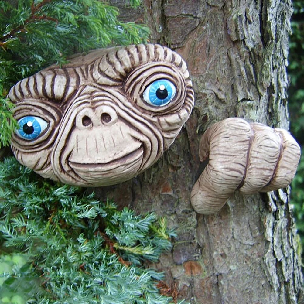 

Artificial DIY Alien ET Face Decoration Realistic Resin Ornament for Hanging Tree Ornament Hidden Pendants Garden