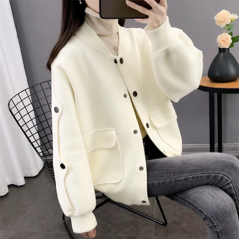 

2023 autumn fashion new single breasted short cardigan half round neck top,Imitation double-sided knitted baseball jersey coat