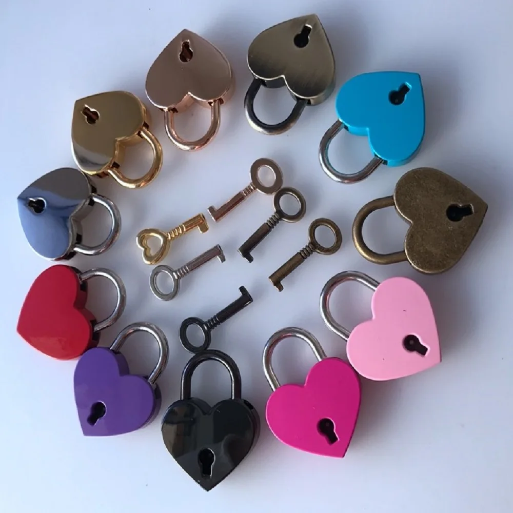 Cadeado da forma do coração do vintage antigo estilo antigo mini cadeados com chave de bloqueio para viagens caixa de jóias casamento diário livro mala