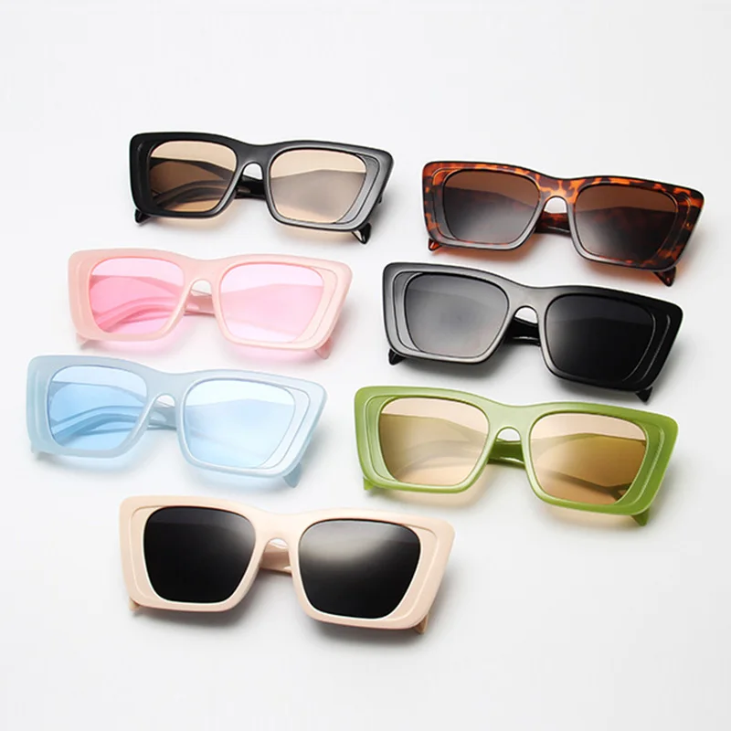 

Vintage Square Sunglasses Women 2022 Square Oversized Shades Goggles Eyewear Retro Women Outdoor UV400 Fashion Women Sunglasses