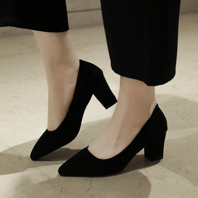 2023 Large Size New Low-top Work Shoes Autumn Thick Heel Solid Color Shallow Mouth PU Sleeve Toe High-heeled Women's Shoes