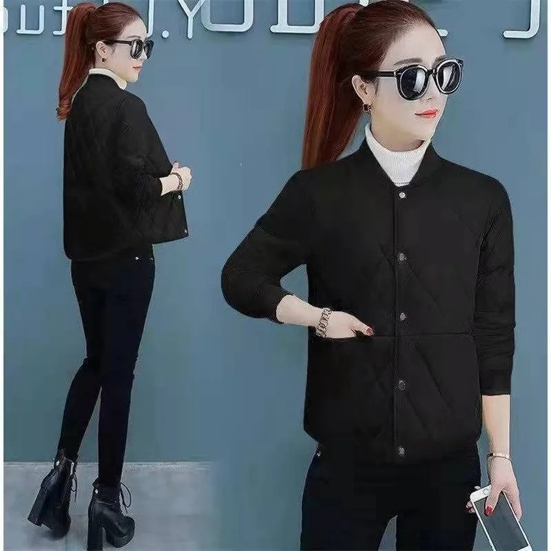 Womens Autumn Winter Short Padded Jacket Parka Jacket Warmth Free Shipping Cardigan Korean Fashion Loose Wholesale Slim Fit New