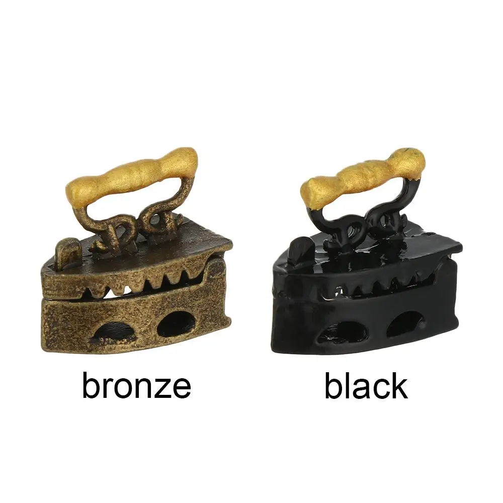 Детская игрушка модель игрового домика миниатюрный утюг для глажки одежды