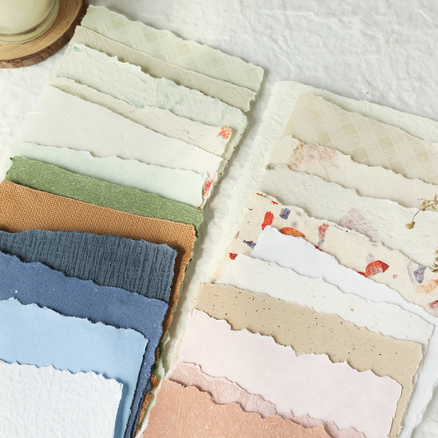

32 pcs/pack Specialty paper Material Paper Set Diy Scrapbooking Material Decorative Diary Album hand made Craft Supplies