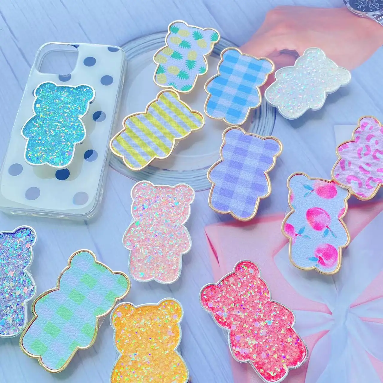 

5pcs Geometric Glitter Metal Bear Universal Phone Holder Griptok Support For iPhone Cartoon Grip Tok Folding Finger Stand Socket