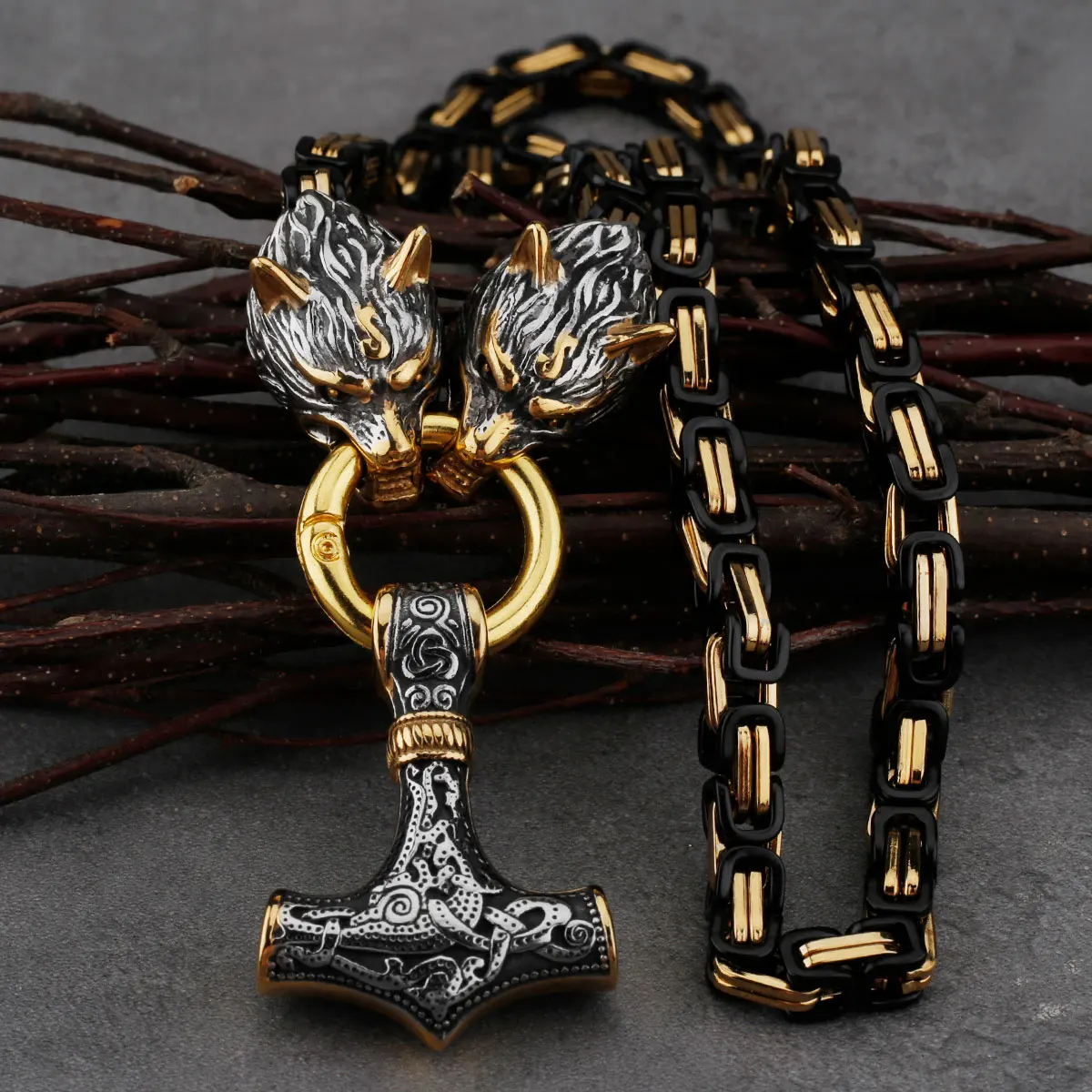 Domineering Retro Emperor Chain Wolf Head Necklace Stainless Steel Nordic Viking Thor's Hammer Amulet Jewelry Necklace Gift