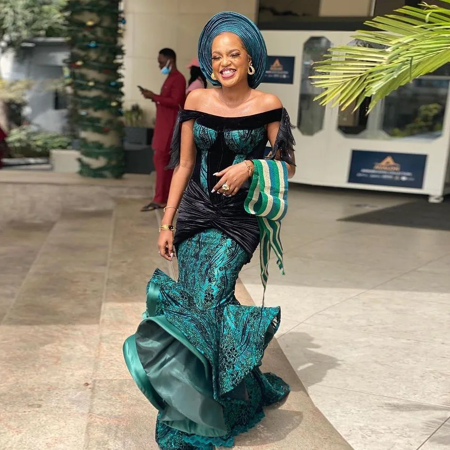 

Hunter Green Aso Ebi Style Evening Dresses Trendy Ruffled Mermaid African Nigerian Women Wedding Party Dress Plus Size Prom Gown