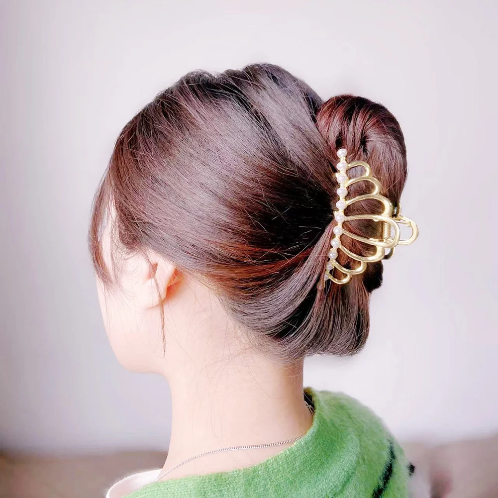 

Metal Hollow Butterfly Hair Claw Women Girls Geometric Hair Clip Headband Hair Grip Hairpin Hair Crab Jewelry Hair Accessories