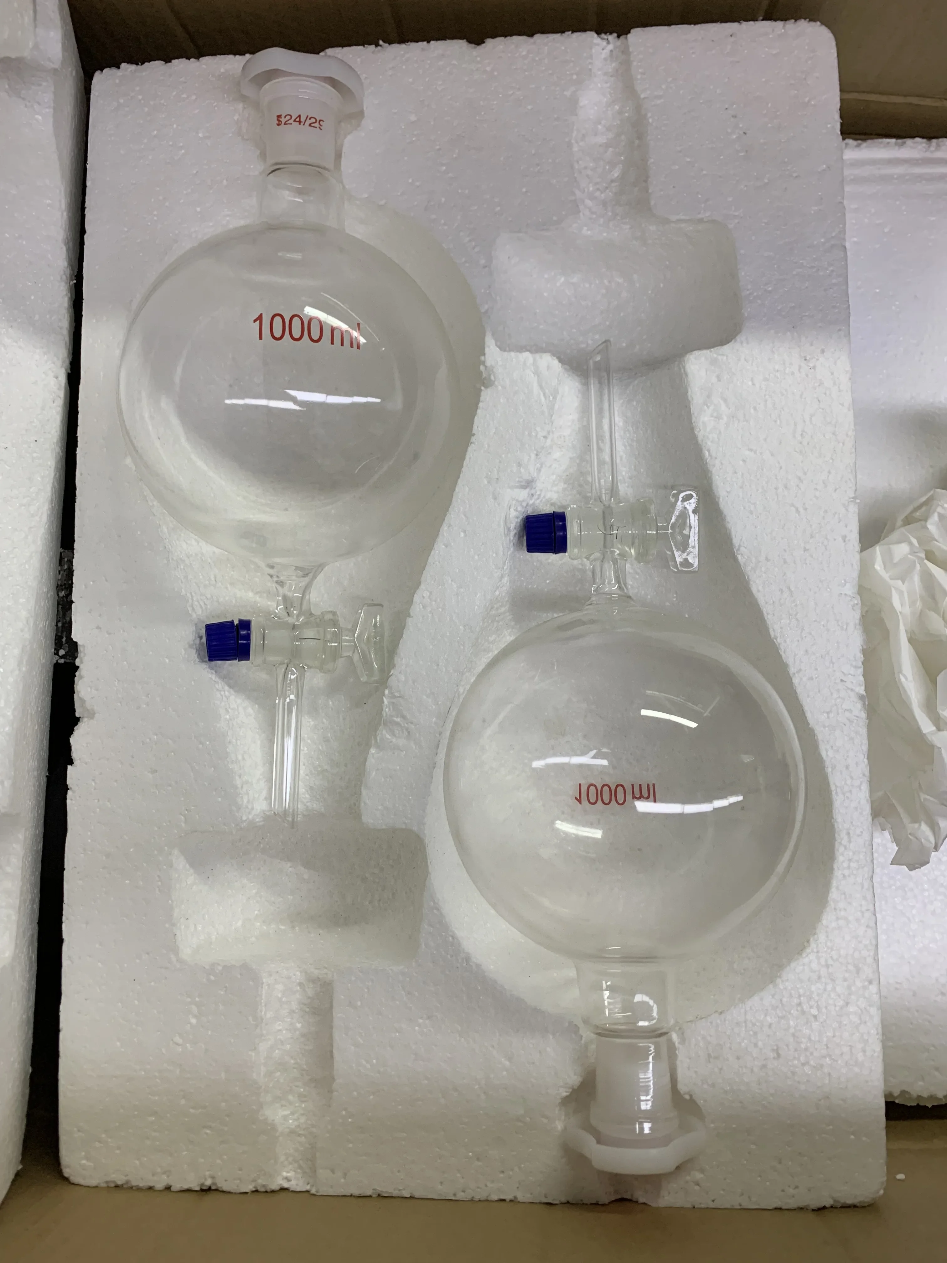 Стеклянный диспенсер для парфюма 50-2000 мл