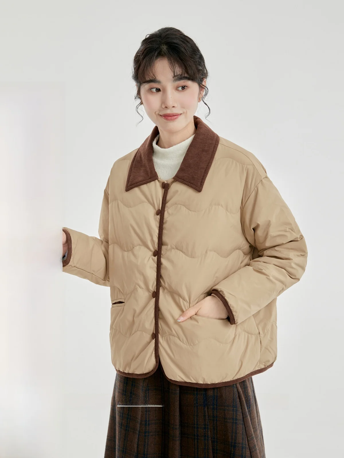 Короткий женский пуховик Advanced Sense на утином пуху Xijing новинка зимы 2024 супер