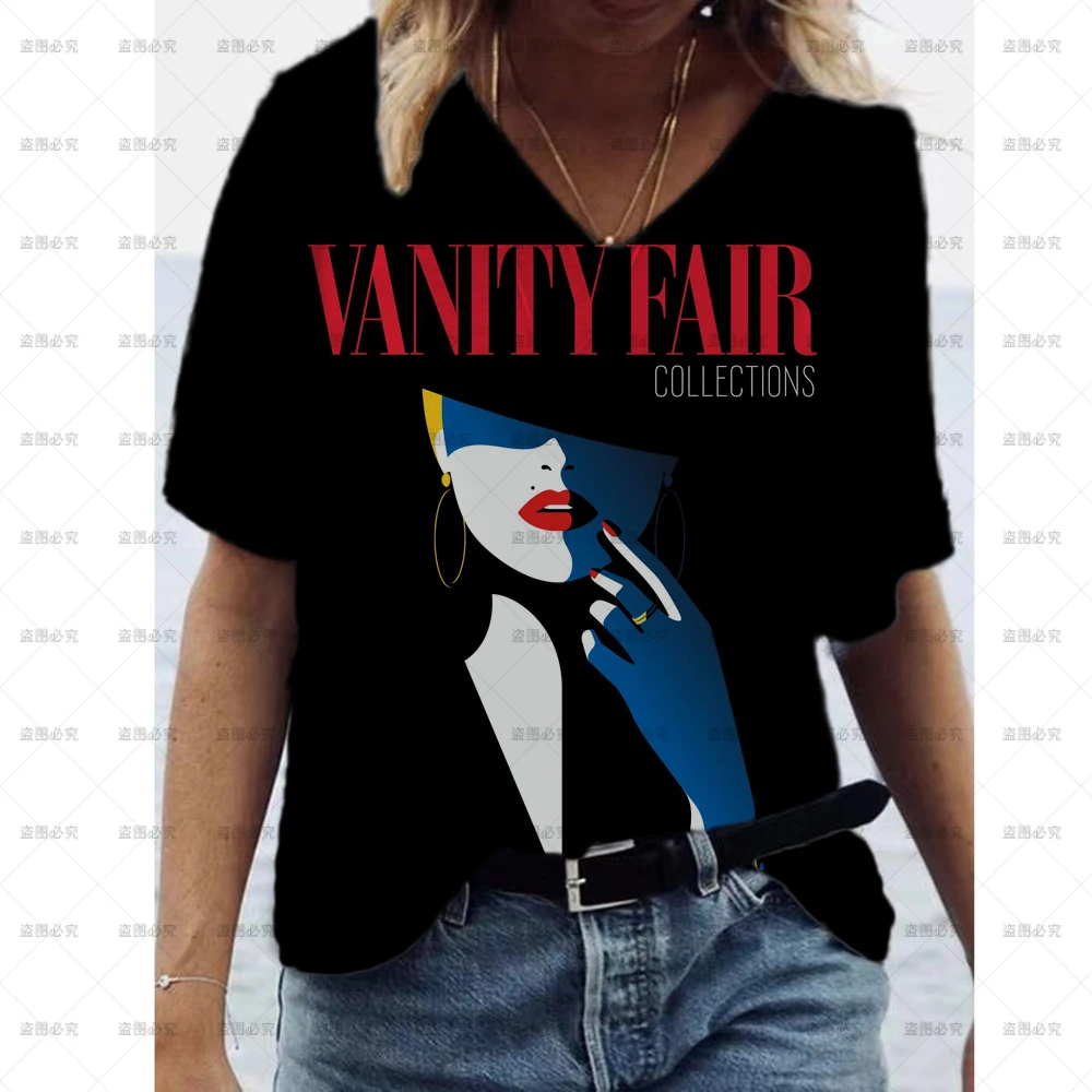 

Женская футболка с геометрическим принтом и V-образным вырезом