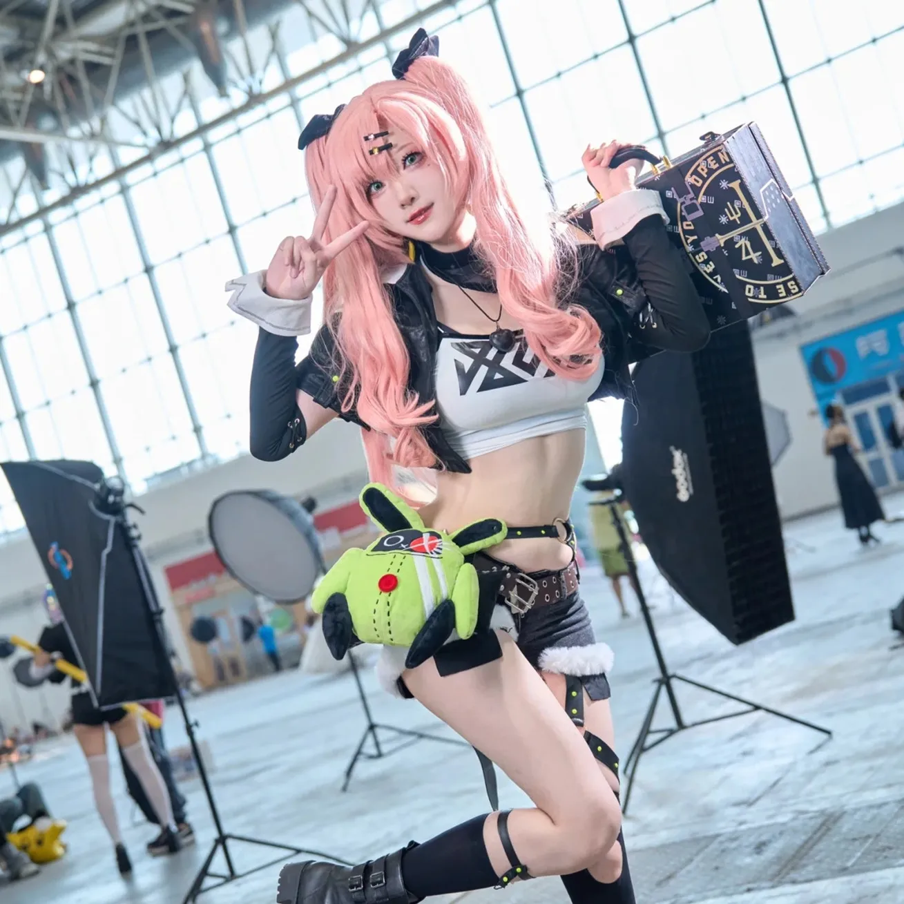 Игра Zenless Zone Zero Николь Демара Косплей ZZZERO Студенческая JK Униформа Сумка Чемодан