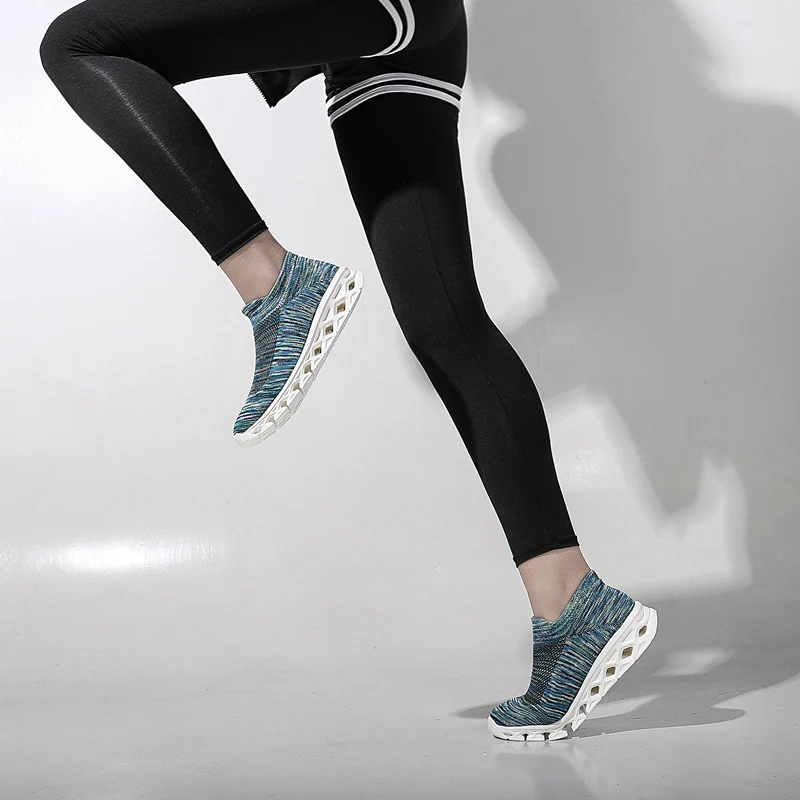 Slip-on Couple Walking Shoes Women's Outdoor Casual Breathable Sneakers Men's Sneakers Slip-On Socks Free Shipping