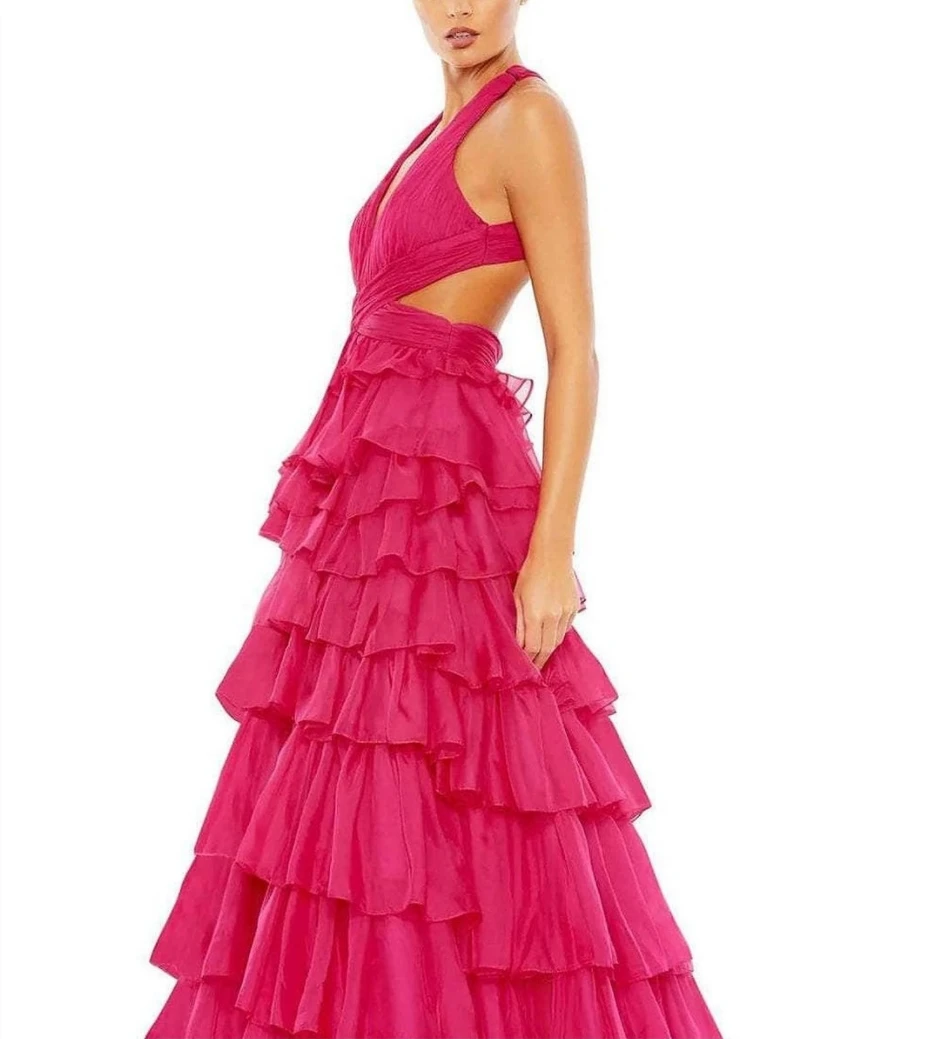 

Шифоновое вечернее платье с лямкой на шее, с открытой спиной