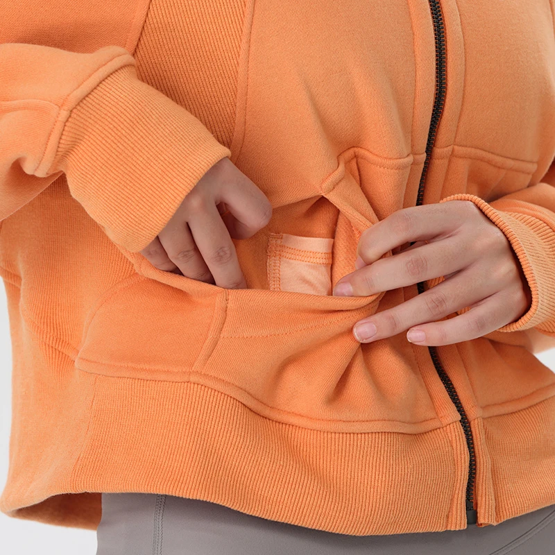 Рисунок 3 - Короткая Толстовка с капюшоном