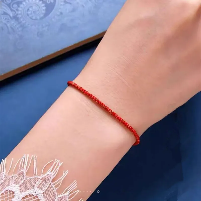 Красный счастливый браслет ручной работы с узлом Золотая шелковая нить