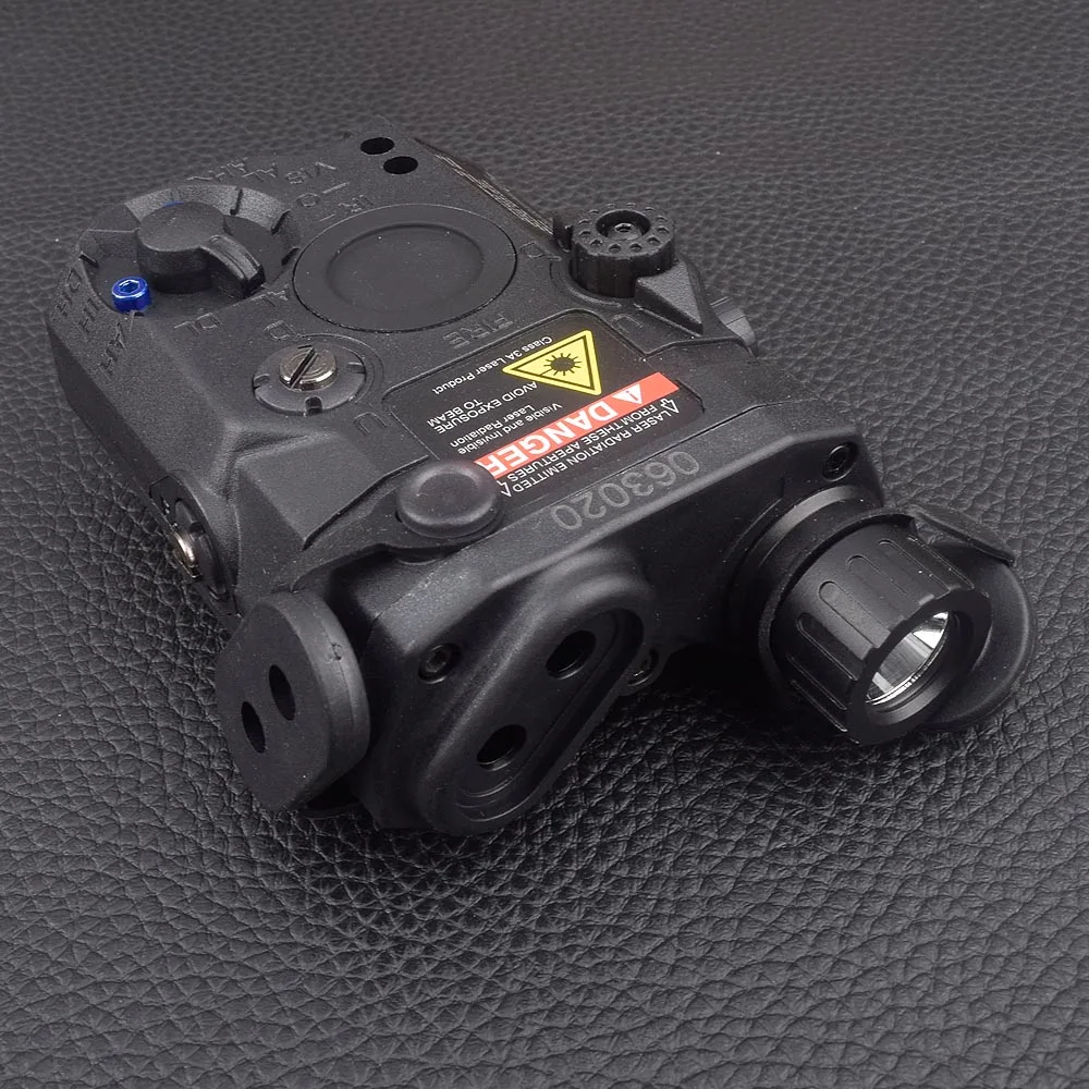 Красная лазерная указка Airsoft LA-5 PEQ15 лазерный прицел LA5C PEQ 15 200 люмен белый свет