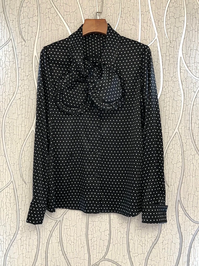 

2022 new women fashion long sleeve sexy casual polka dot neckline knotted shirt 1129