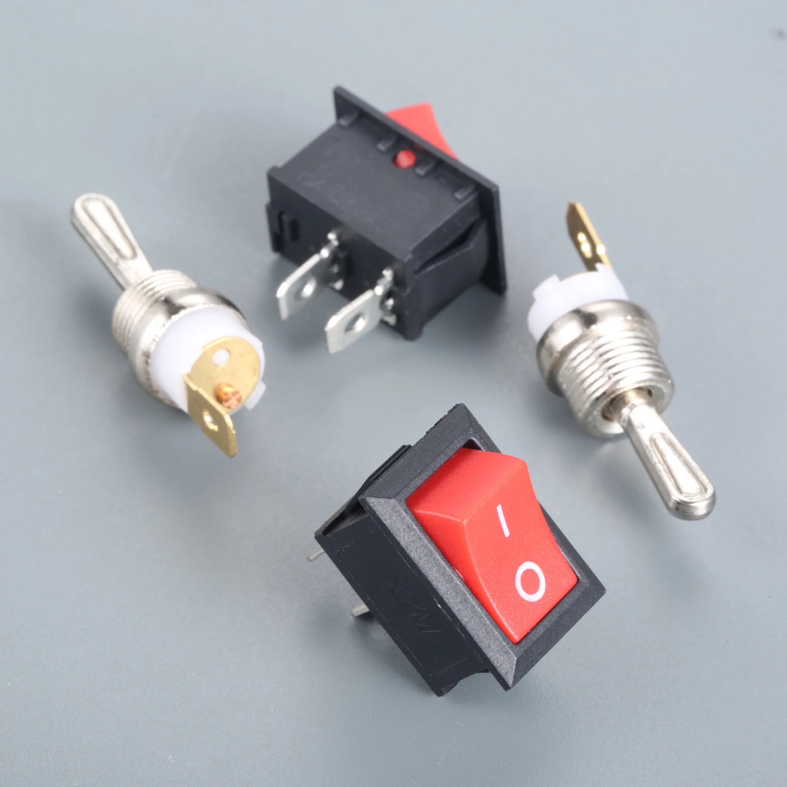 

2 шт., металлическая бензопила, переключатель пламени/реактивный переключатель вкл./выкл., поворотная бензопила для моделей 2500,3800,6200, 4500,5200,5800