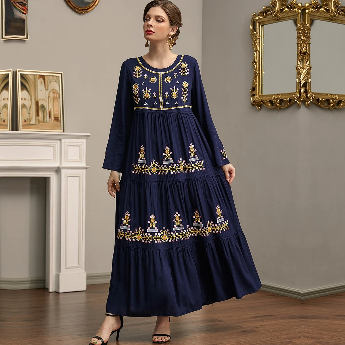 

Muslim Fashion Women Dress Turkey Kaftan Middle East Abaya Dubai Arabian Long Skirt Embroidered Casual Ethnic Islamic Clothing