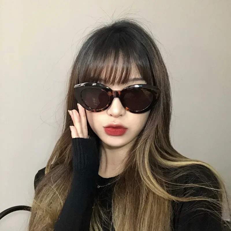 Пластиковые солнцезащитные очки Western Style