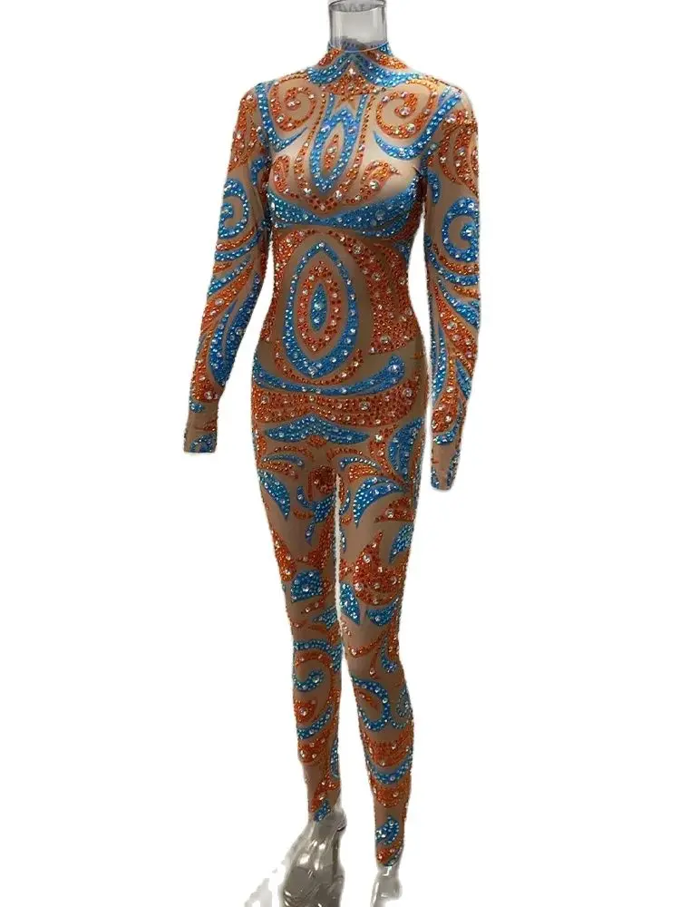 Женский комбинезон с контрастной эластичностью 2024