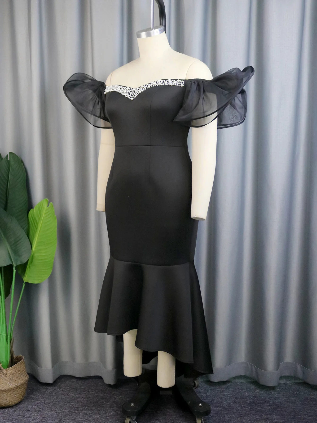 Plus Size Elegant Rhinestone Dress Women Mesh Puff Sleeve Cloth Lady Casual Luxury Robe 2023 Summer Trendy Party Evening Dress