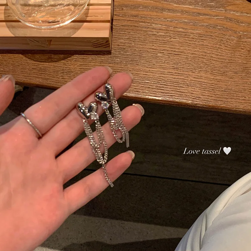 

Vintage Korean Tassel Long Chain Love Heart Drop Earrings for Women Y2K Elegant Hanging Dangle Earrings Wedding Jewelry Gifts