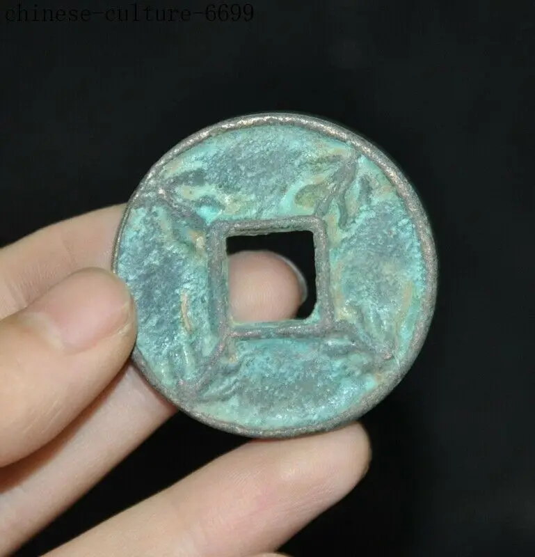 Женская коллекция дворец династии древние деньги бутафория |