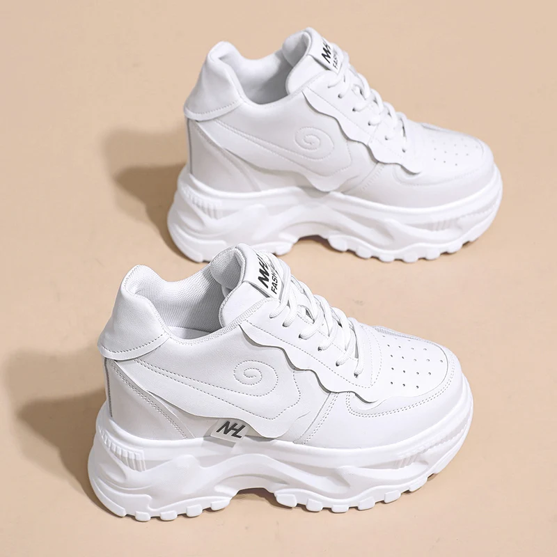 

2021 Women Fashion Vulcanized Sneakers Platform Black White Flats Ladies Shoes Casual Breathable Wedges Ladies Walking Sneakers