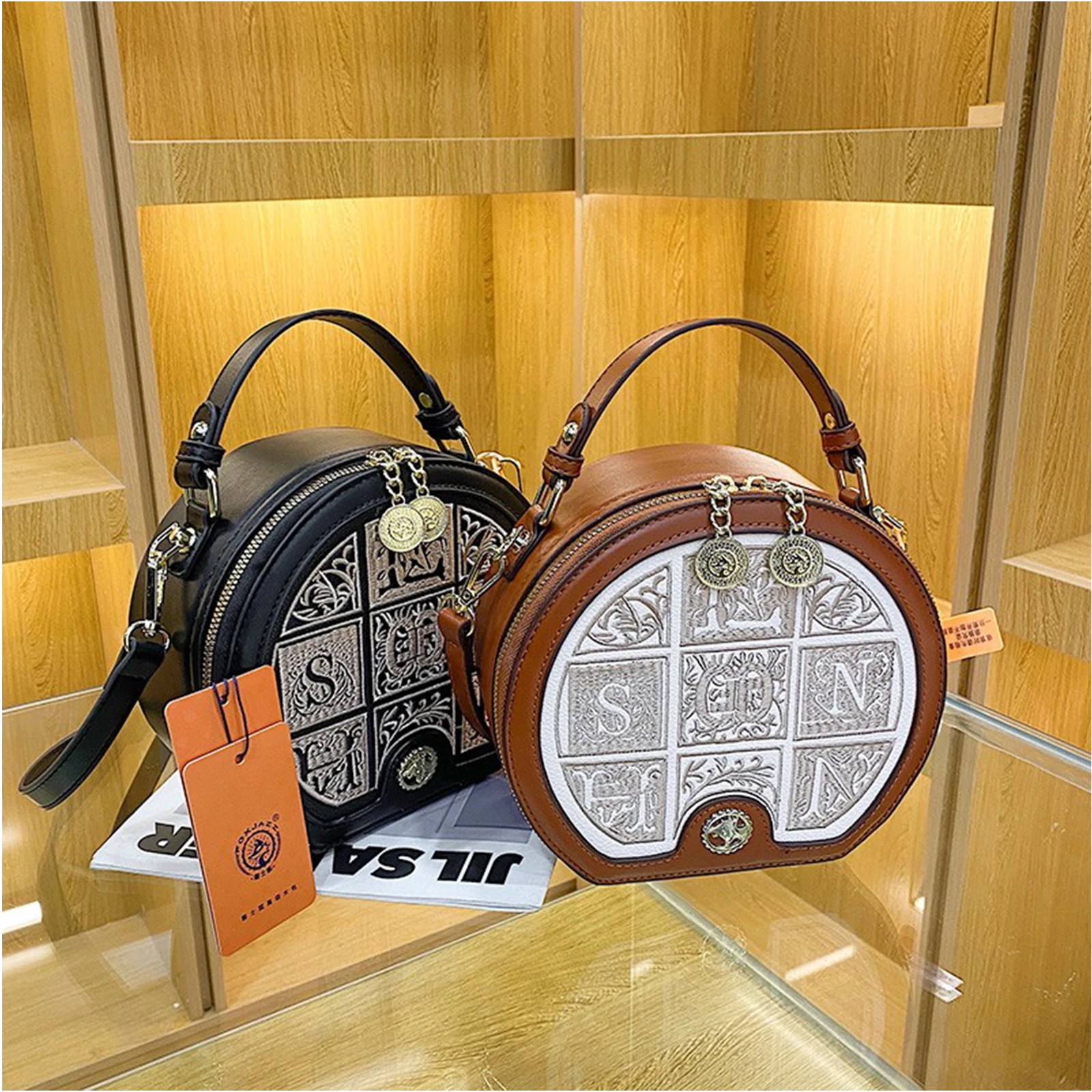 Small Round Crossbody Purses Women Luxury Designer Handbag Cell Phone Trendy Cute Wallet Satchel Handbag Shoulder Messenger Bag