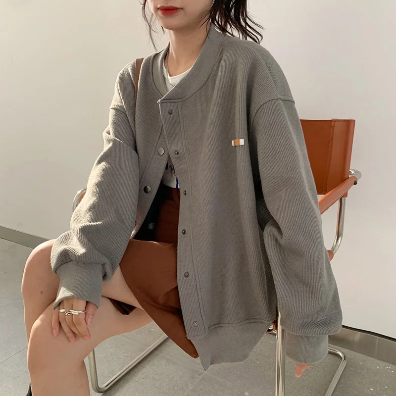 

A Round neck bottoming shirt women's design sense niche slim slim T-shirt long sleeves with short tops and casual