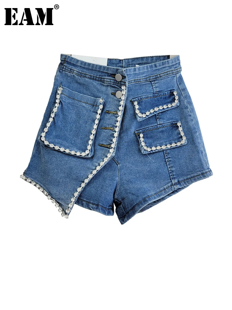 

[EAM] Women Rhinestones Irregular Denim Wide Leg Shorts New High Waist Loose Fit Trousers Fashion Spring Summer 2022 1DE9275