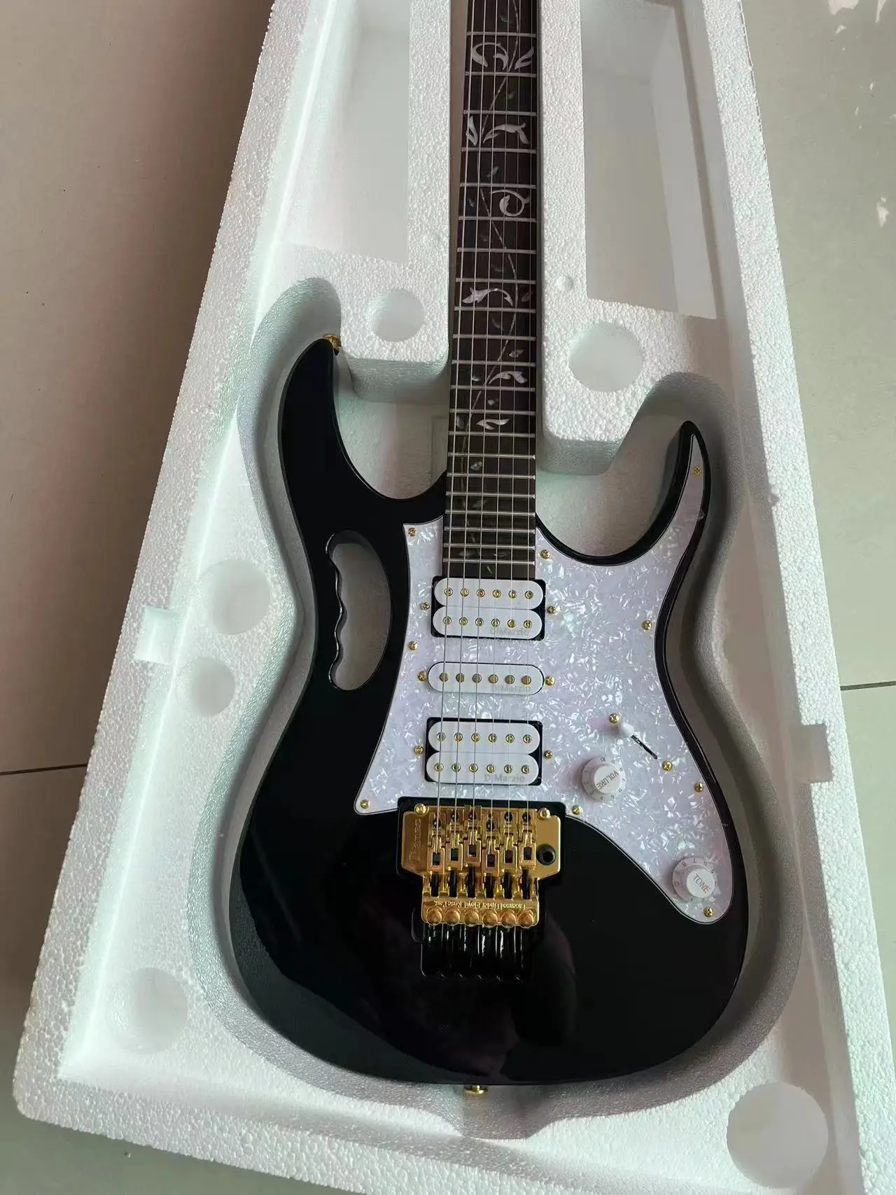 

Factory direct sales of high-quality new 6-string 7V electric guitars free of shipping VBBHGTY