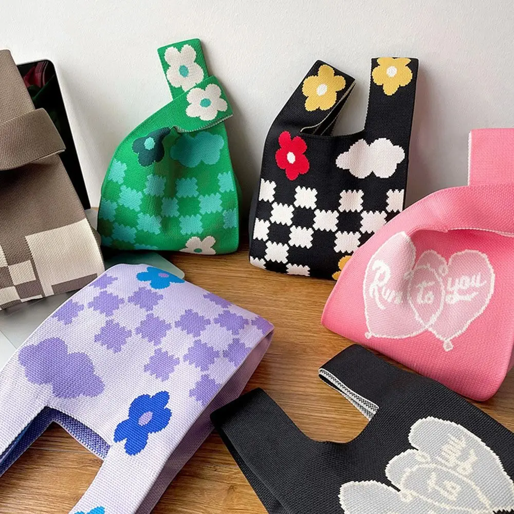 

Handmade Knit Handbag Women Mini Knot Wrist Bag Casual Color Plaid Tote Bag Niche Design Student Reusable Shopping Bags