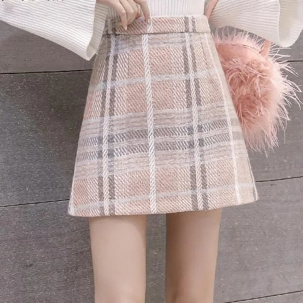 

2023 Autumn/Winter New Korean Edition Woolen Temperament Plaid Half Skirt Versatile High Waist A-line Short Skirt Slim