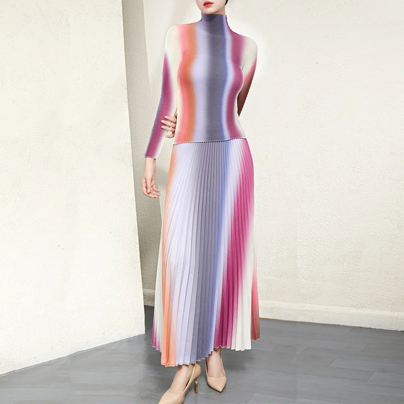 

Stretch Miyake Pleated Suit For Women 45-75kg 2022 New Printed Turtleneck Long Sleeved Slimming T-Shirt Elastic Waist Skirt Sets