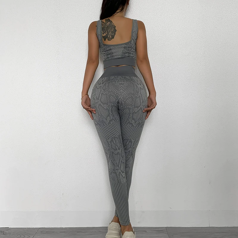 Seamless Snakeskin Yoga Sets Legging Fitness Suits 2 Pieces Sports Bras and Pants Gym Wear Running Wokout Clothes for Women