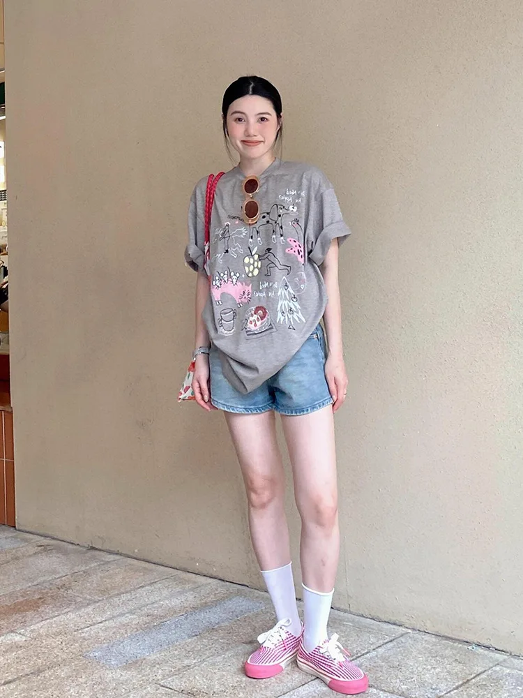 Женская футболка из чистого хлопка свободная серая с коротким рукавом и принтом