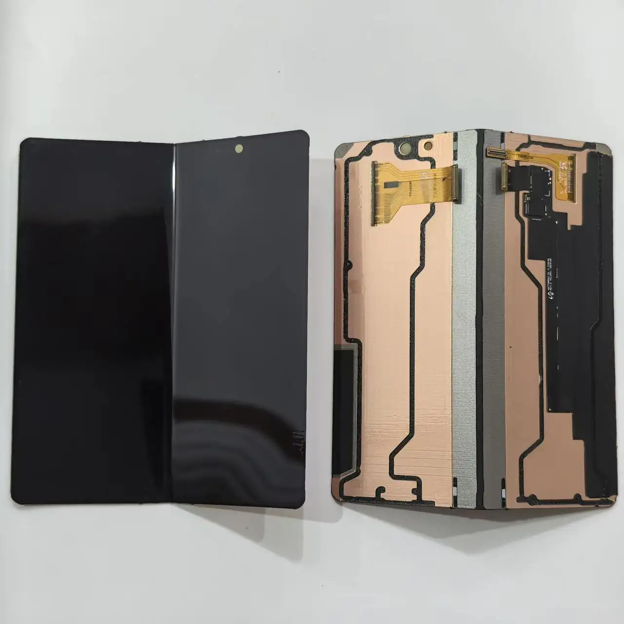 Фото Проверенный Super AMOLED-дисплей для Samsung Galaxy Z Fold5 5G F946: сенсорный экран в сборе с дигитайзером для замены (при поврежденном экране) №2