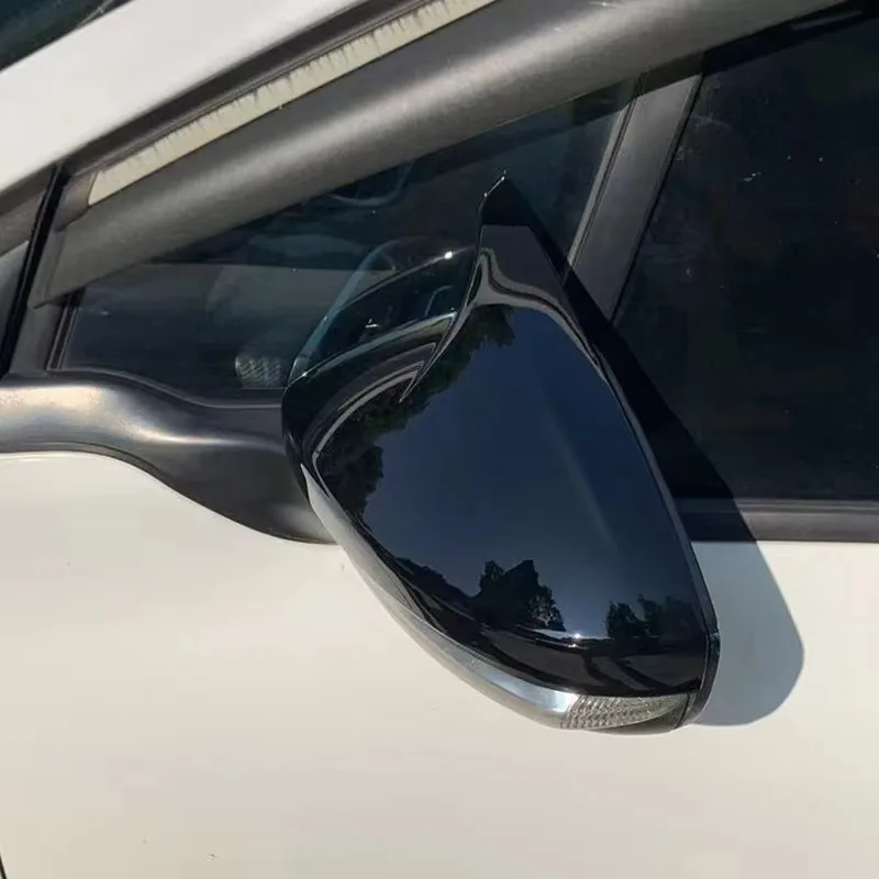 Фото BOMP для Citroen C3 2018 2019 2020 2021 2022 2023 2024 Декоративная накладка на боковое зеркало заднего вида с блестящим черным покрытием под карбон. №3