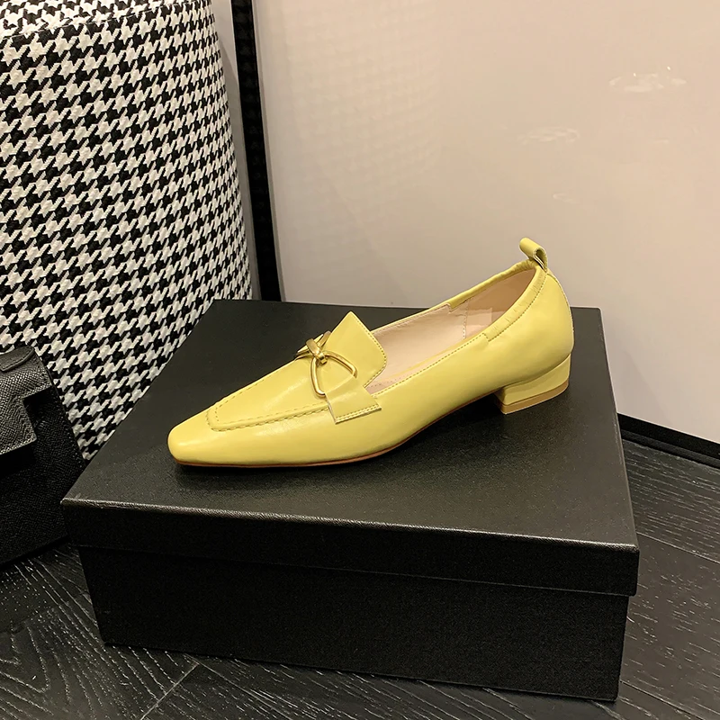 34-40 large size yellow women's shoes with metal buckle bow sheepskin square head low heel thick heel shoes women