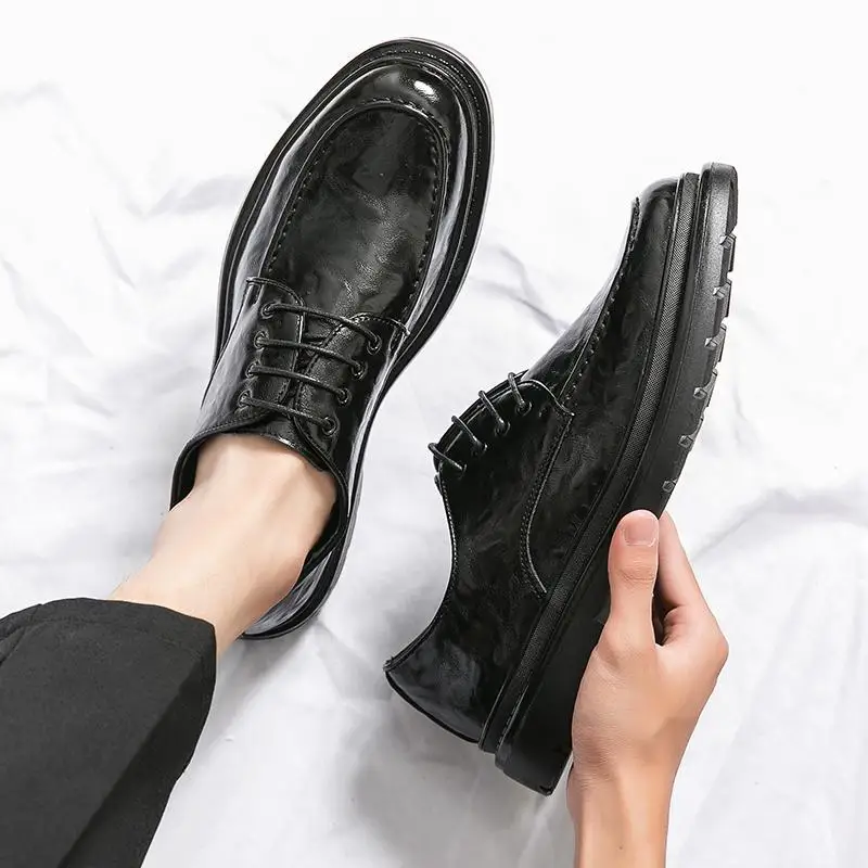 

Fall Workwear Men's Shoes 2023 New Autumn and Winter Black Casual Big Head Leather Shoes Low-Top Platform Labor Protection Marti