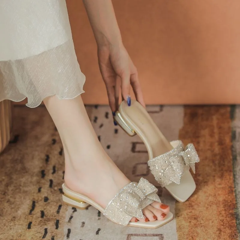 Summer Women Slippers 2023 New Fashion Crystal Butterfly-knot Women Sandals Mid Heel Sandals Outwear Beach Ladies Slippers