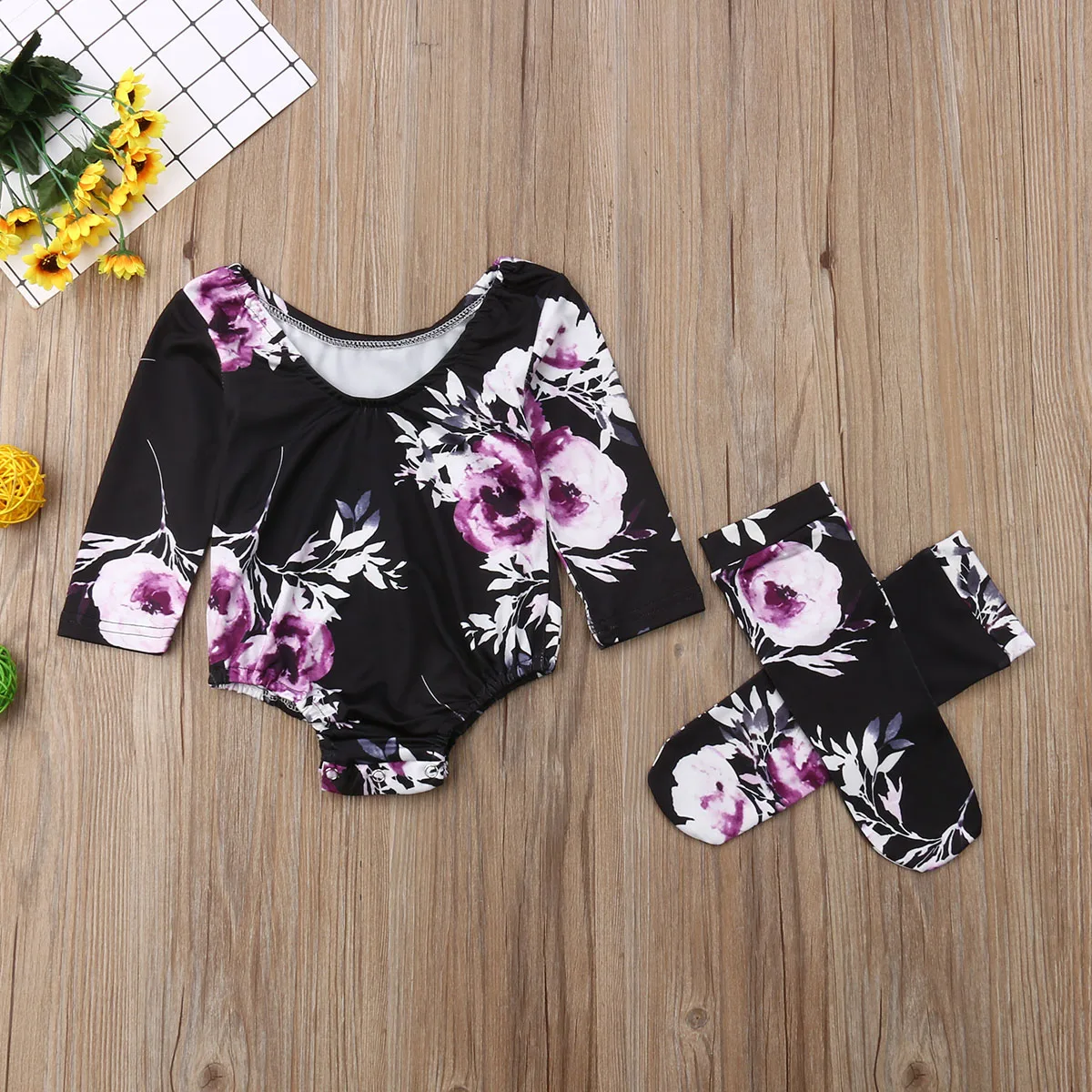 

2 Pcs Baby's Casual Suit Round Neck Long Sleeve Flower Print Romper, Loose Leg Warmer Daily Life 0-18 Months