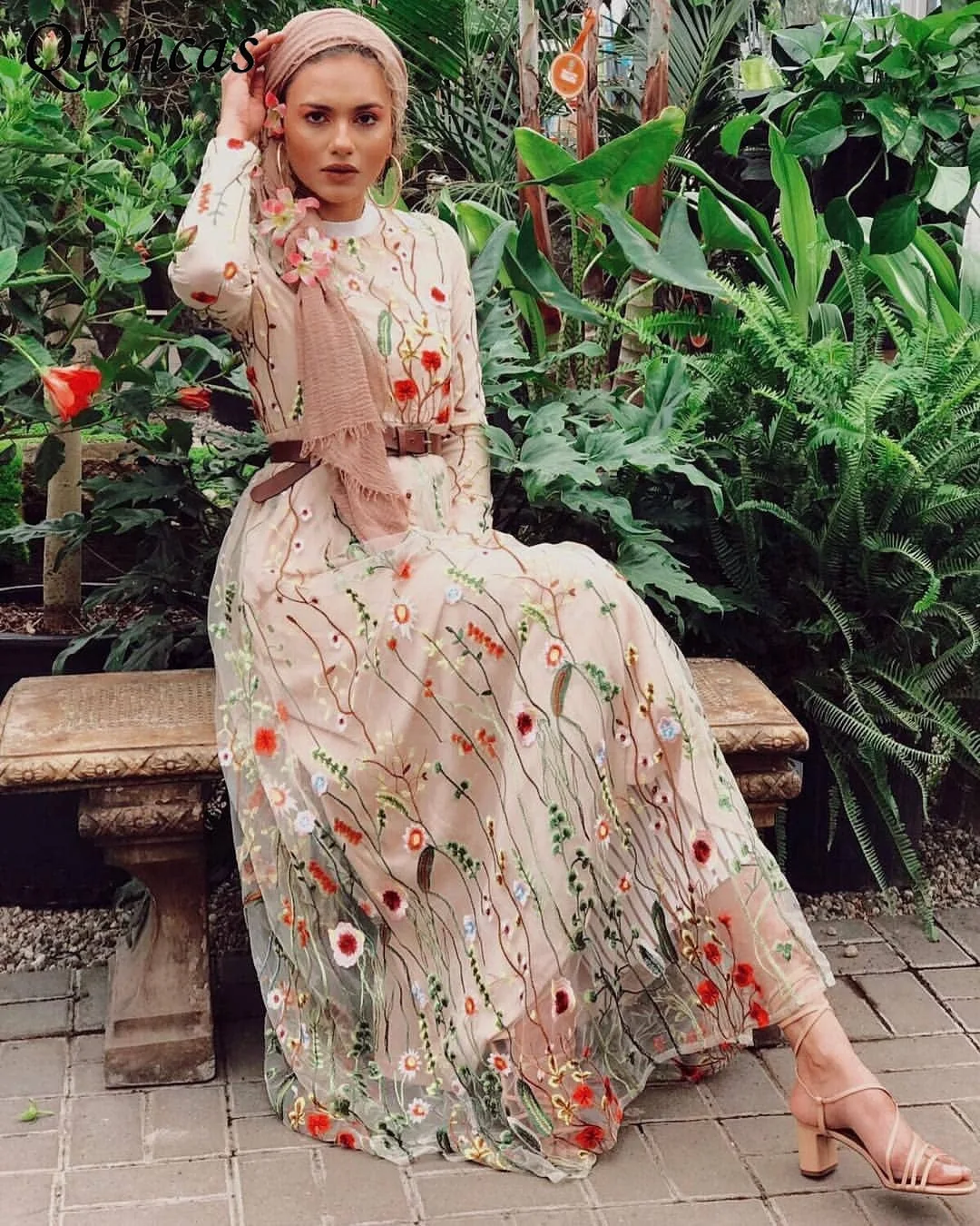 Мусульманское платье-хиджаб кружевные платья с вышивкой для женщин абайя Дубай