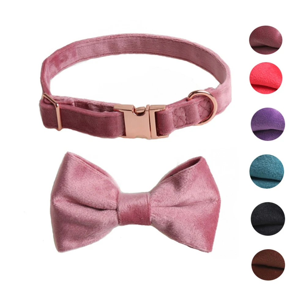 

Бархатный собачий ошейник с бантом и металлической пряжкой из розового золота